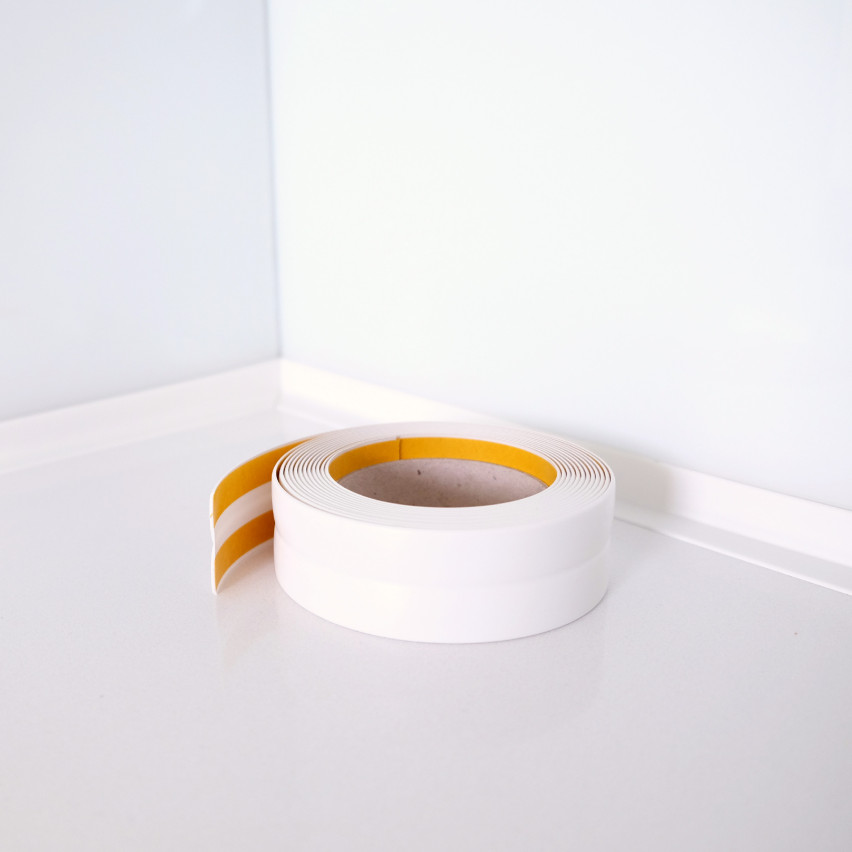 Plinthe de finition flexible Adhésive PVC beige
