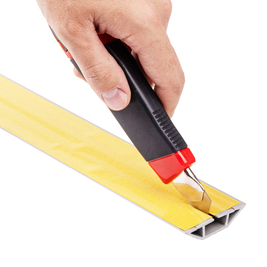 Goulotte en PVC autocollante - 200 cm, trapézoïdale, grise