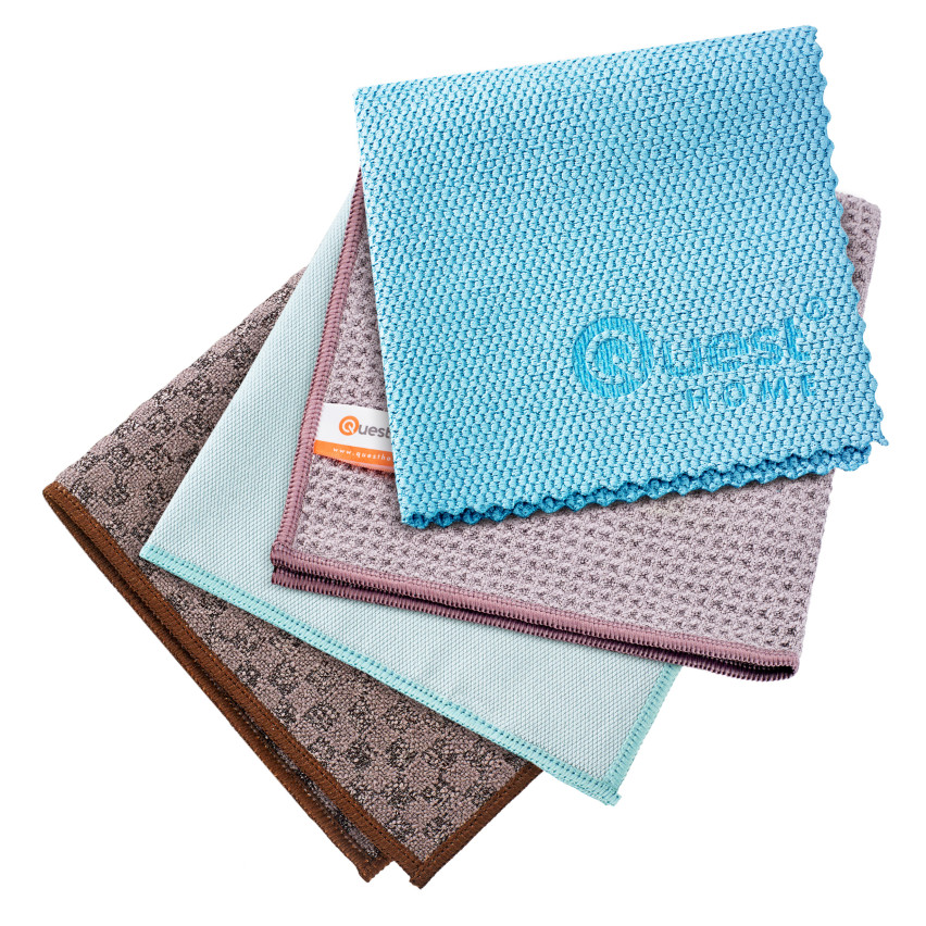 Un set de chiffons microfibres professionnels pour la maison - QUESTHOME - 4 pièces